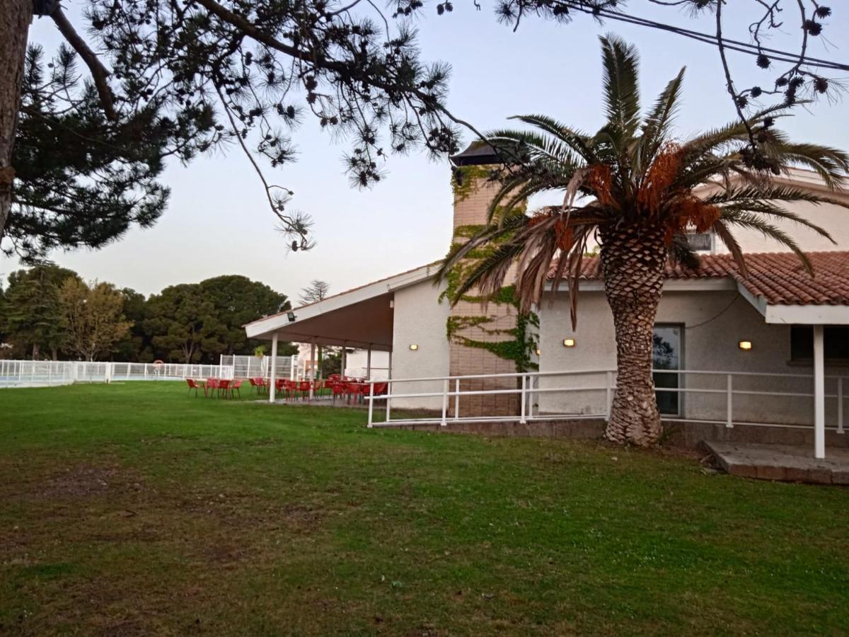 Bungalows Zaragoza Camping Exterior photo